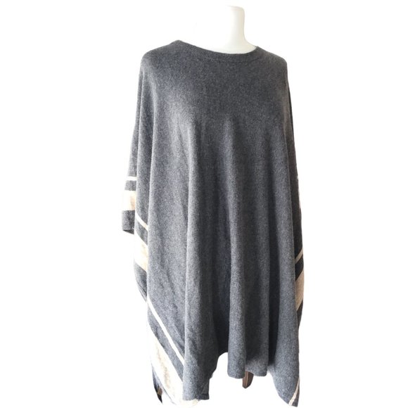 T. BABATON Aritzia MERINO WOOL CASHMERE Blend Poncho! - Picture 2 of 6